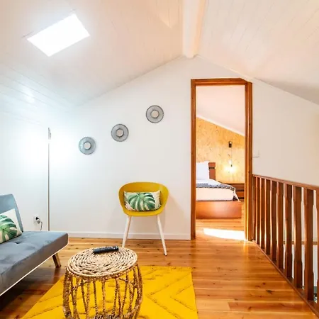 Casa Xadrez Povoacao (Sao Miguel)