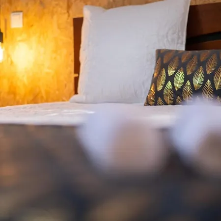 Casa Xadrez Povoacao (Sao Miguel)